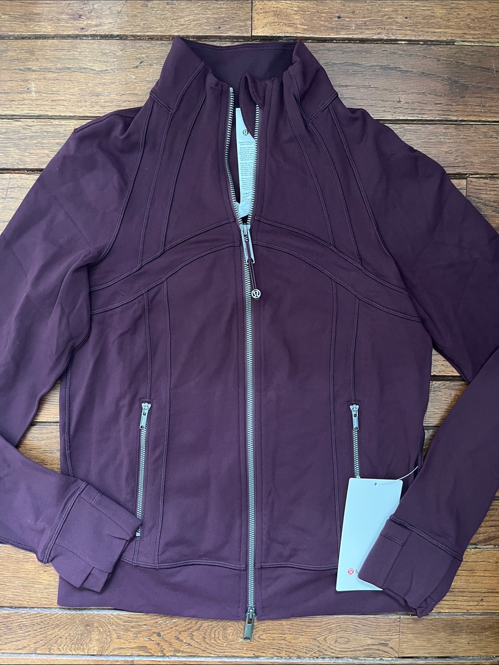 Lululemon BLACK PLUM Define Track Jacket Luon Size 4 NWT